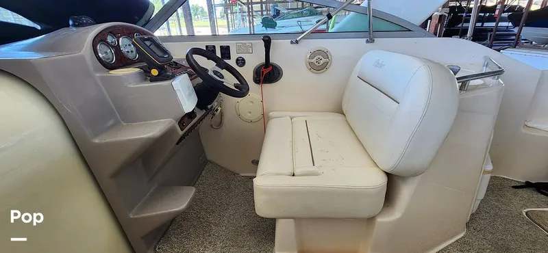 Slide: The Image of Rinker Fiesta Vee 270 2004 - 15688113