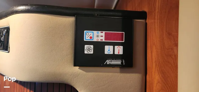 Slide: The Image of Rinker Fiesta Vee 270 2004 - 15688159