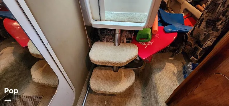 Slide: The Image of Rinker Fiesta Vee 270 2004 - 15688165