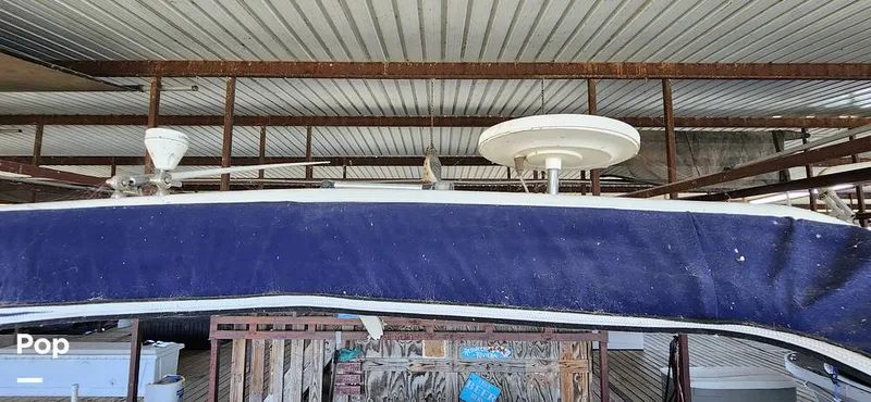 Slide: The Image of Rinker Fiesta Vee 270 2004 - 15688169