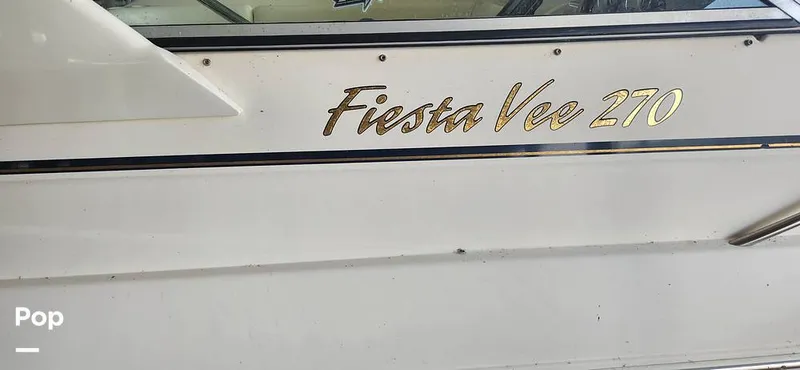 Slide: The Image of Rinker Fiesta Vee 270 2004 - 15688175