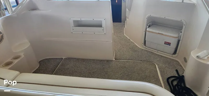 Slide: The Image of Rinker Fiesta Vee 270 2004 - 15688180