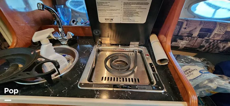 Slide: The Image of Rinker Fiesta Vee 270 2004 - 15688189