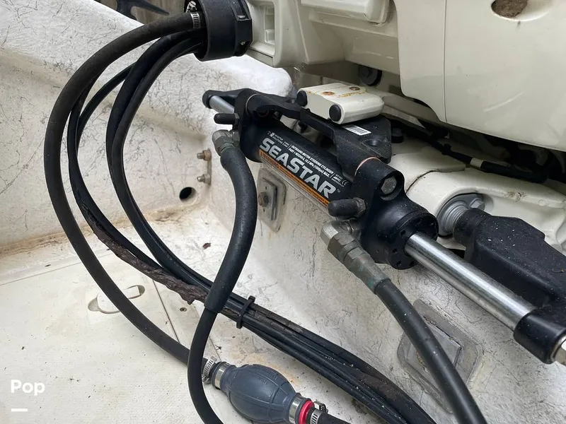 Slide: The Image of Twin Vee 22 Awesome 1999 - 15653327