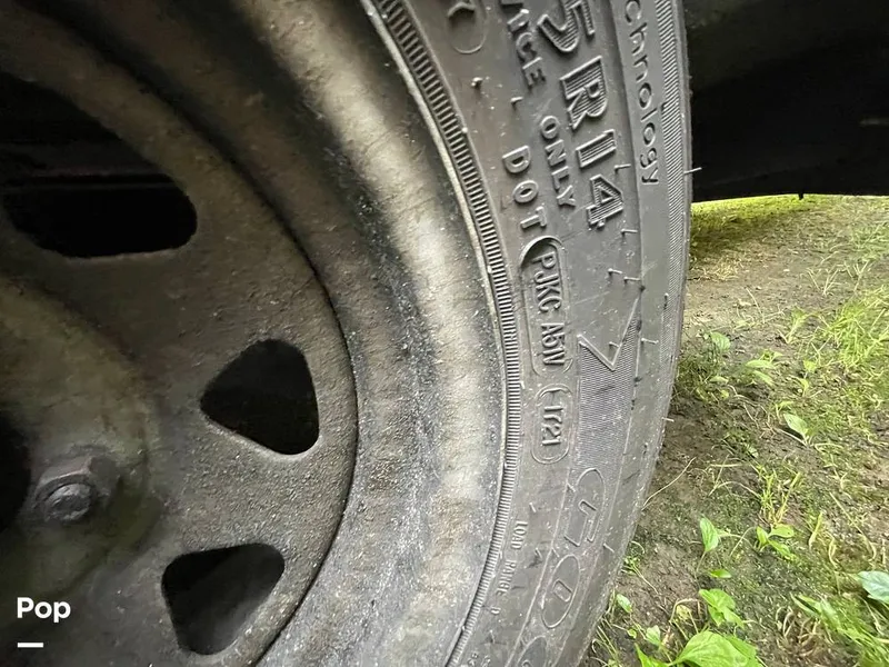 Slide: The Image of Twin Vee 22 Awesome 1999 - 15653413