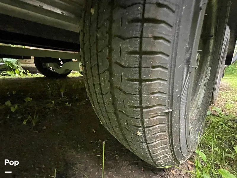 Slide: The Image of Twin Vee 22 Awesome 1999 - 15653424