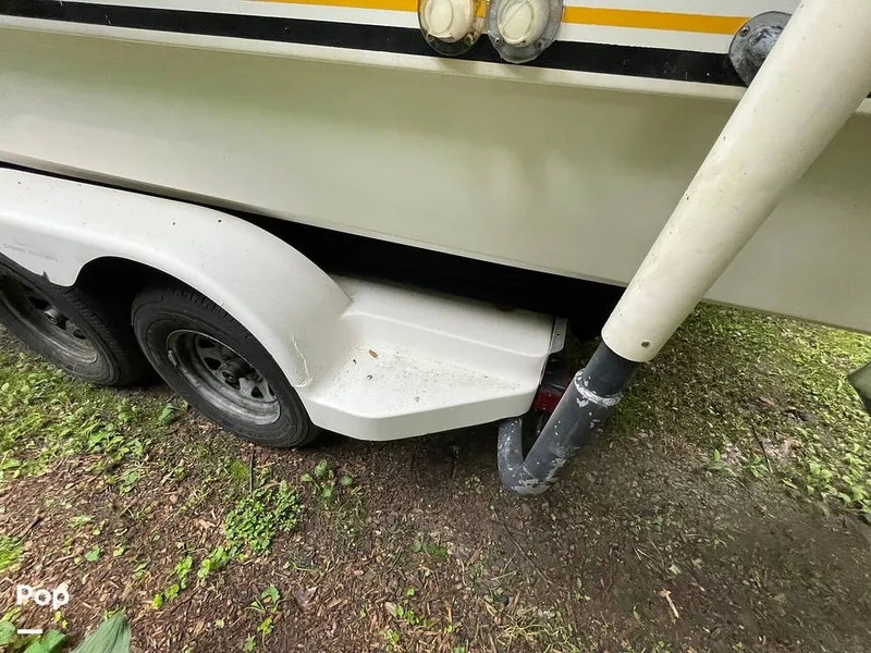 Slide: The Image of Twin Vee 22 Awesome 1999 - 15653429