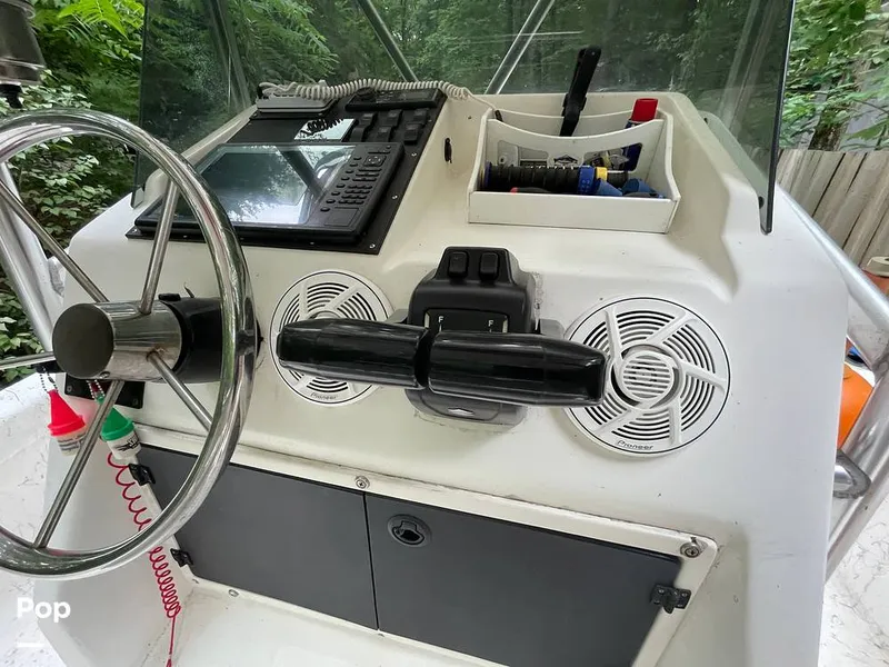 Slide: The Image of Twin Vee 22 Awesome 1999 - 15653292