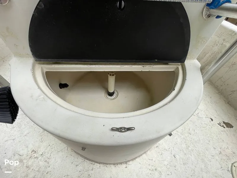 Slide: The Image of Twin Vee 22 Awesome 1999 - 15653300