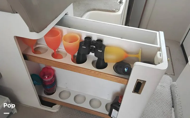 Slide: The Image of Sea Ray 400 Sedan Bridge 1998 - 15623444