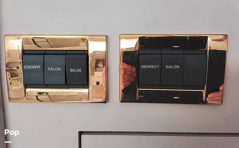 Slide: The Image of Sea Ray 400 Sedan Bridge 1998 - 15623492