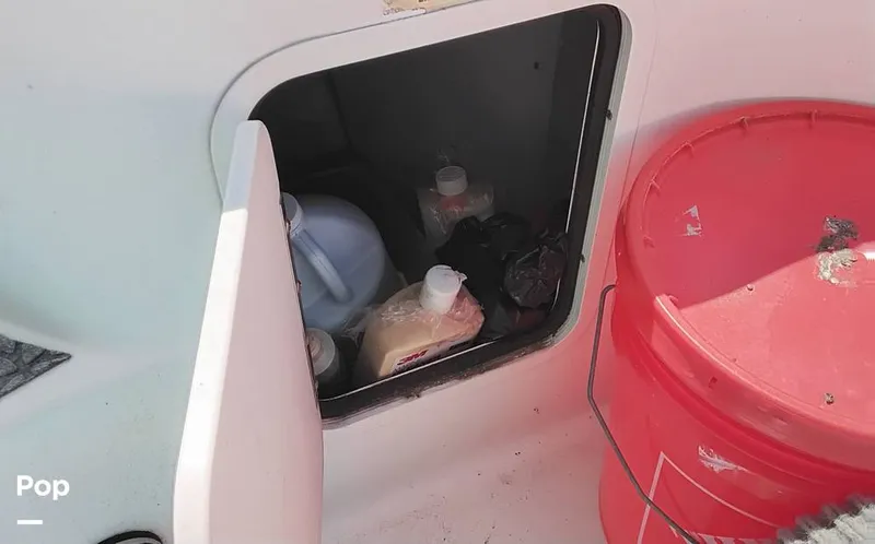 Slide: The Image of Sea Ray 400 Sedan Bridge 1998 - 15623477