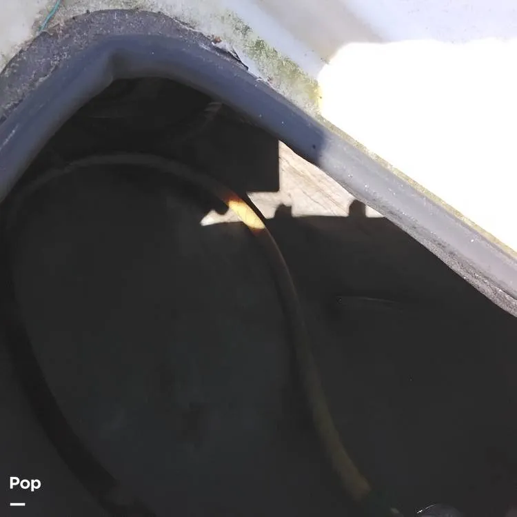 Slide: The Image of Sea Ray 400 Sedan Bridge 1998 - 15622176