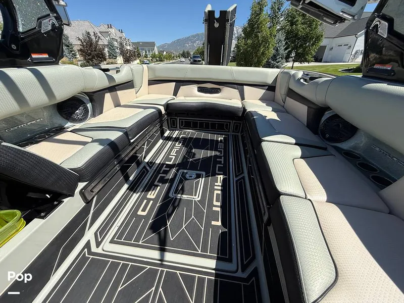 Slide: The Image of Centurion FI25 2022 - 15643704