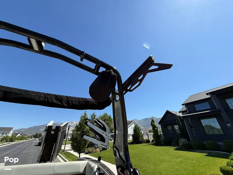 Slide: The Image of Centurion FI25 2022 - 15643707