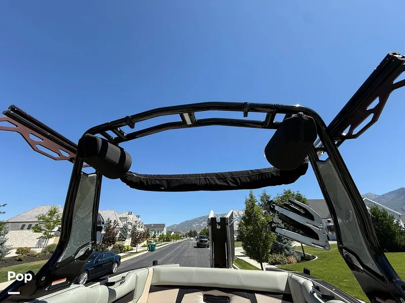 Slide: The Image of Centurion FI25 2022 - 15643709