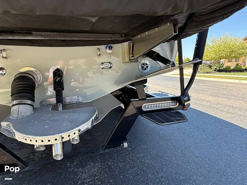 Slide: The Image of Centurion FI25 2022 - 15643975