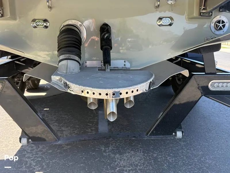 Slide: The Image of Centurion FI25 2022 - 15643672