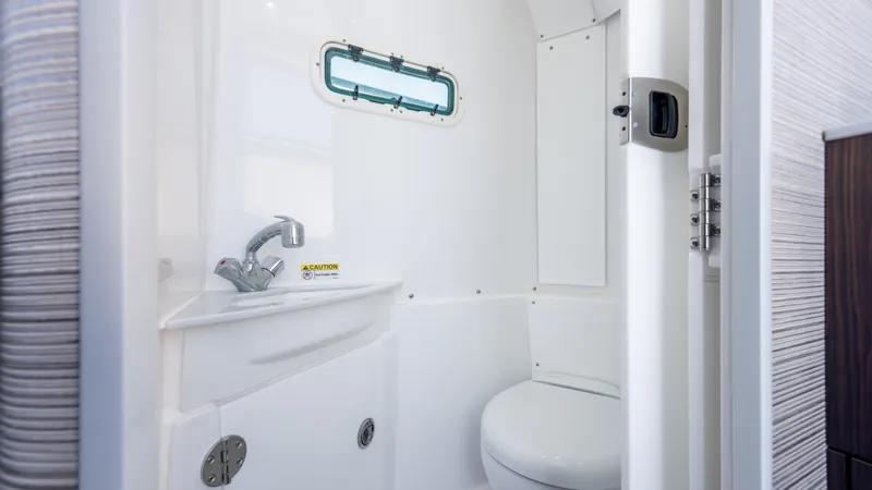 Slide: The Image of Everglades 375 Center Console 2026 - 24