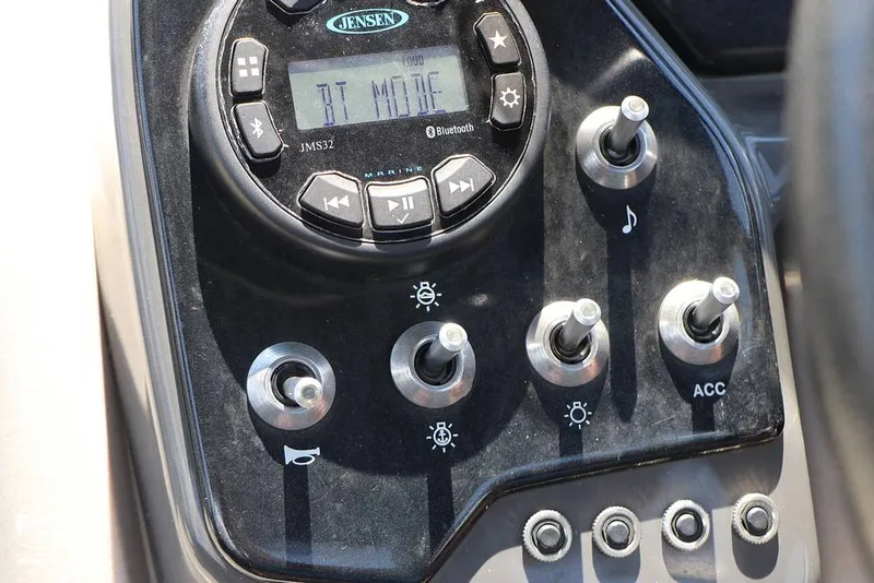 Slide: The Image of Princecraft Vectra 23 2023 - 15721840