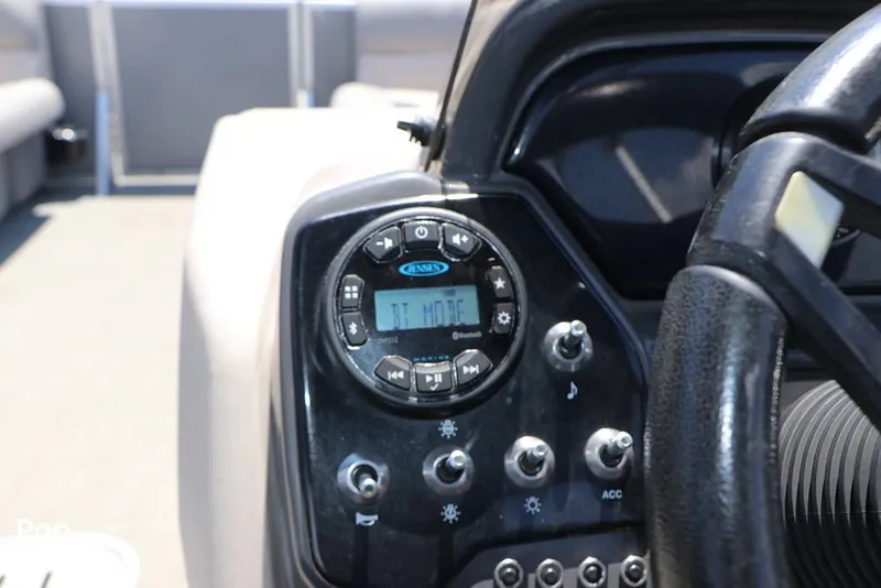 Slide: The Image of Princecraft Vectra 23 2023 - 15721841