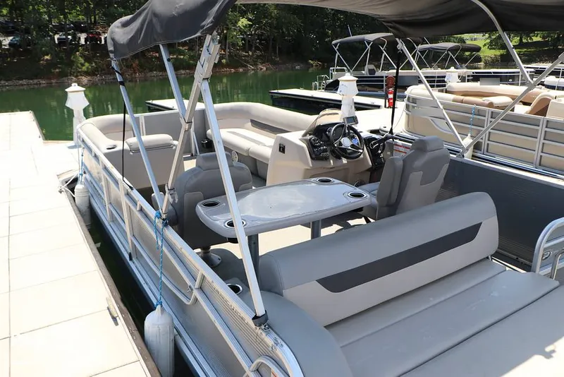 Slide: The Image of Princecraft Vectra 23 2023 - 15721853