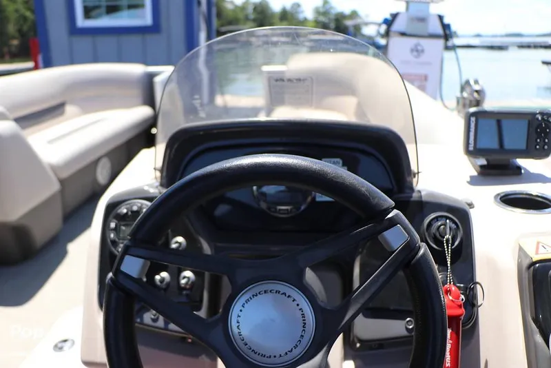 Slide: The Image of Princecraft Vectra 23 2023 - 15721650