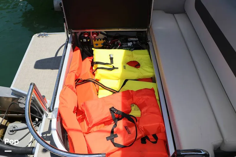 Slide: The Image of Princecraft Vectra 23 2023 - 15721670