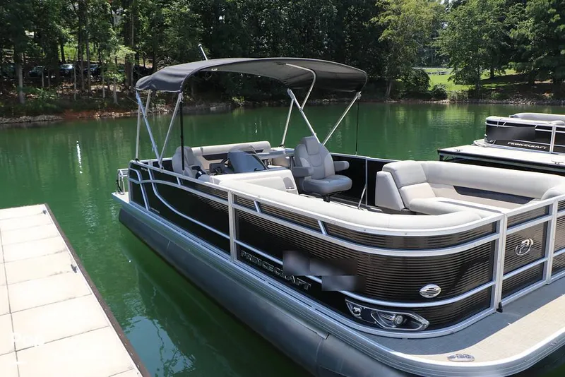 Slide: The Image of Princecraft Vectra 23 2023 - 15722940