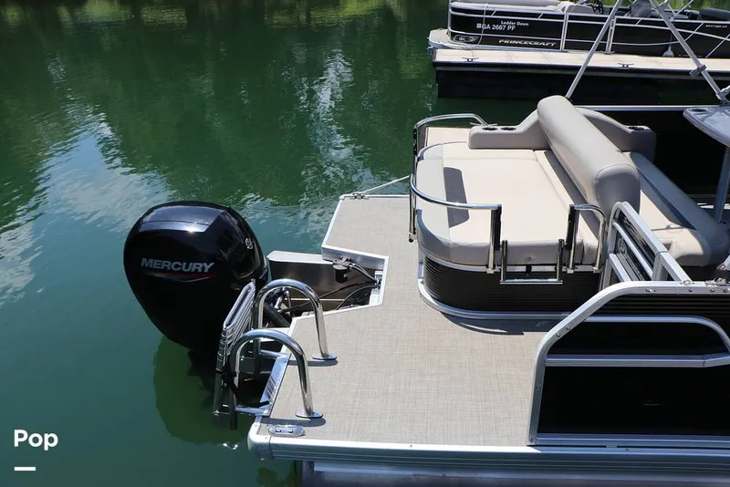 Slide: The Image of Princecraft Vectra 23 2023 - 15722943