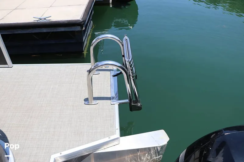 Slide: The Image of Princecraft Vectra 23 2023 - 15722947