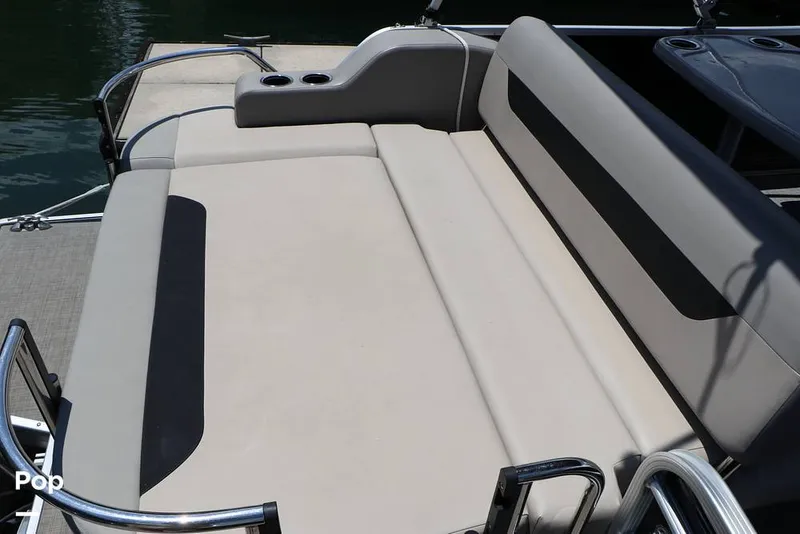 Slide: The Image of Princecraft Vectra 23 2023 - 15722949