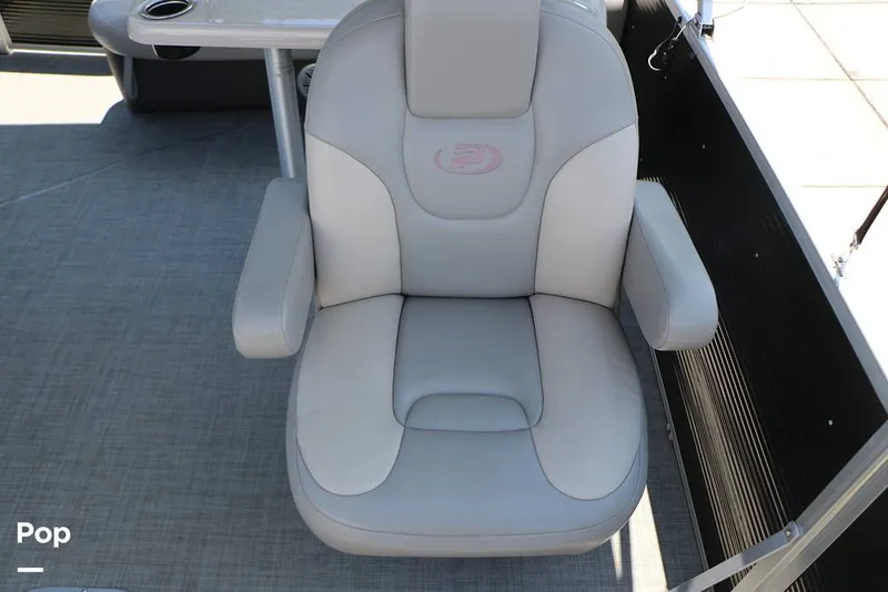 Slide: The Image of Princecraft Vectra 23 2023 - 15722959