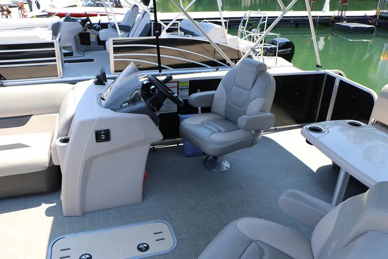 Slide: The Image of Princecraft Vectra 23 2023 - 15721720