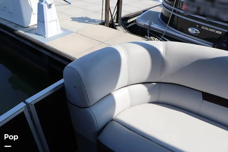 Slide: The Image of Godfrey 2286 2023 - 15873044