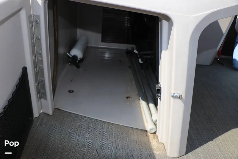 Slide: The Image of Godfrey 2286 2023 - 15873057