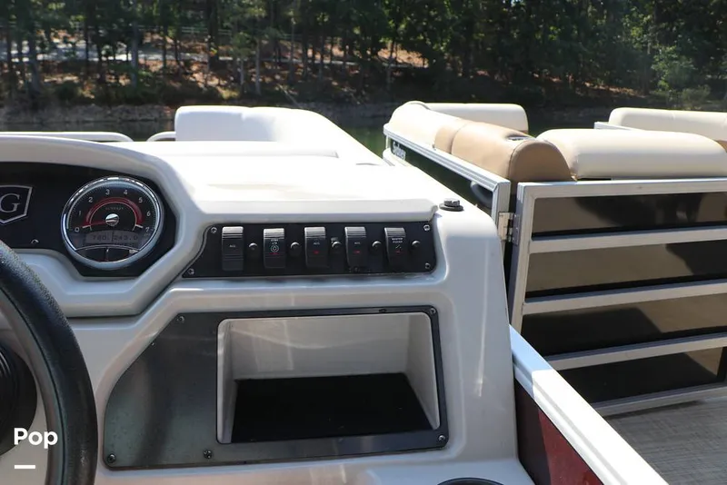 Slide: The Image of Godfrey 2286 2023 - 15873066