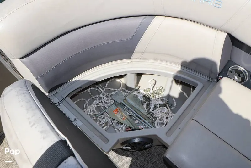 Slide: The Image of Harris 230 CR 2023 - 15841599