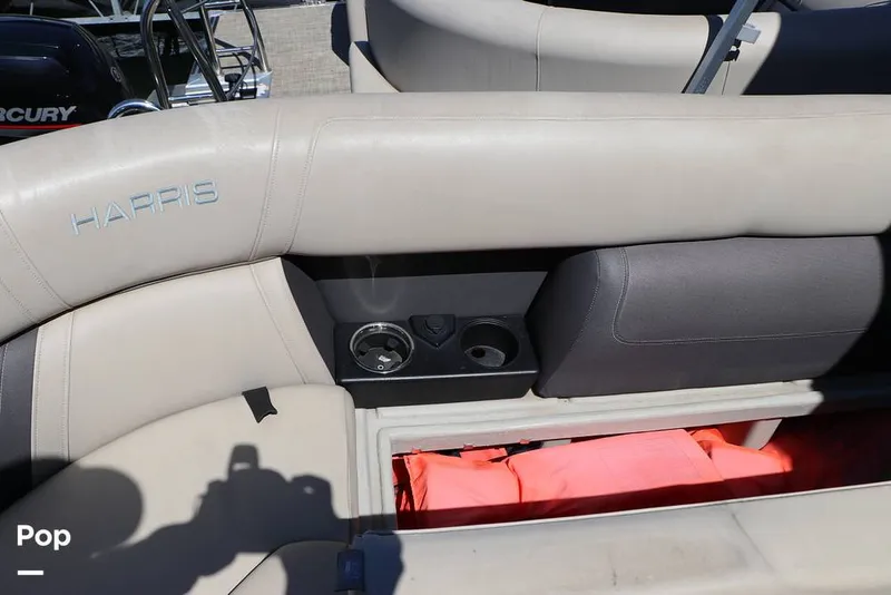 Slide: The Image of Harris 230 CR 2023 - 15841601