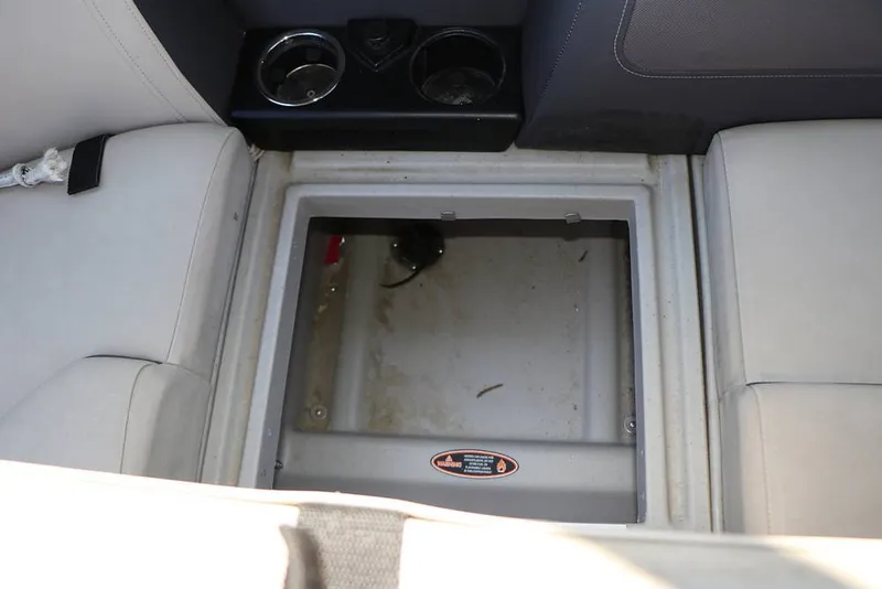 Slide: The Image of Harris 230 CR 2023 - 15841611