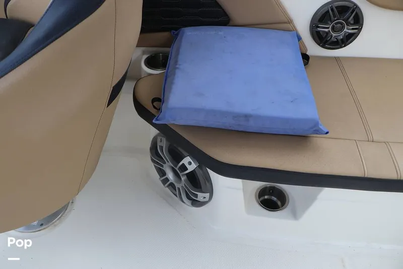 Slide: The Image of Subwoofer - Stereo System - 16804314