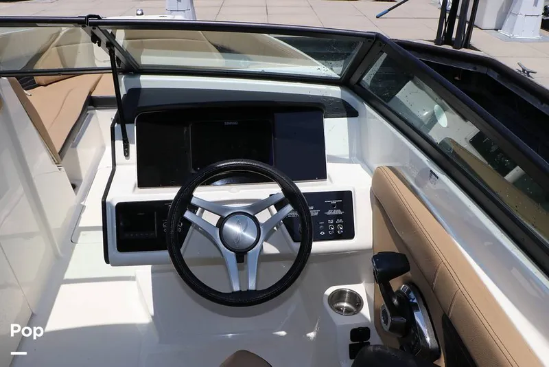 Slide: The Image of Sea Ray SPX 230 2024 - 15721434