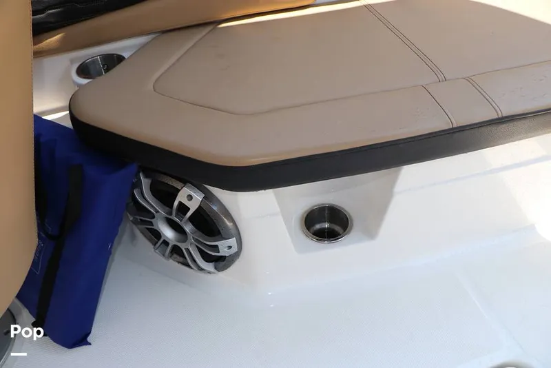 Slide: The Image of Sea Ray SPX 230 2024 - 15721446