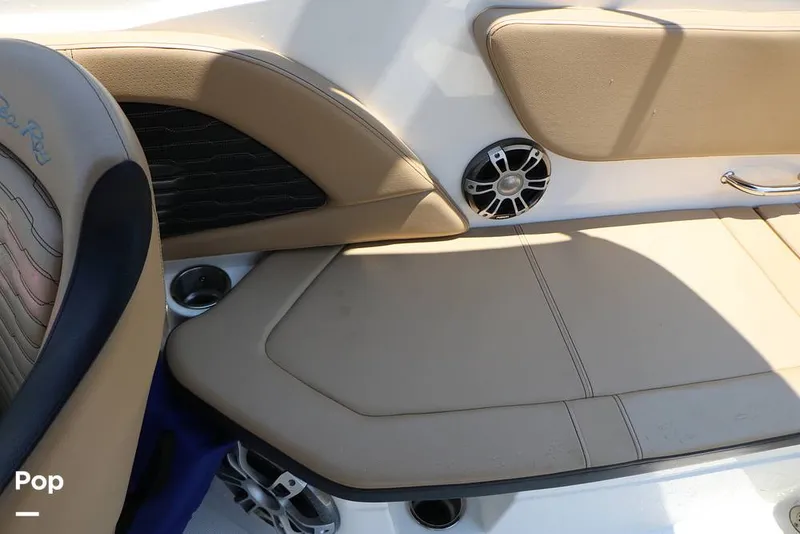 Slide: The Image of Sea Ray SPX 230 2024 - 15721447