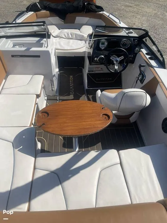 Slide: The Image of Glastron GTDW 205 2019 - 15640040