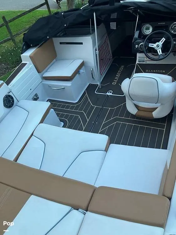 Slide: The Image of Glastron GTDW 205 2019 - 15640067