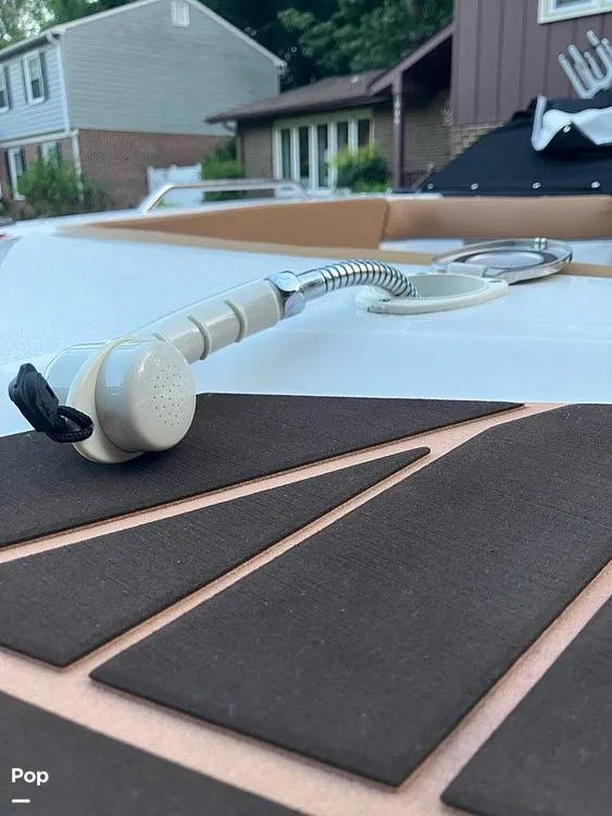 Slide: The Image of Glastron GTDW 205 2019 - 15640052