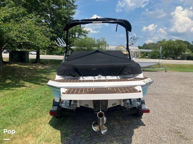 Slide: The Image of Glastron GTDW 205 2019 - 15640075