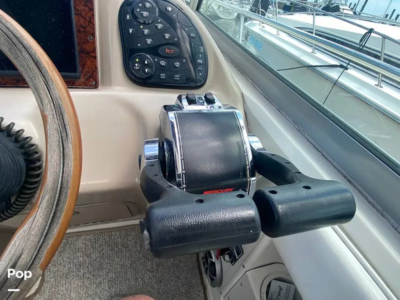 Slide: The Image of Sea Ray 300 Sundancer 2005 - 15672599