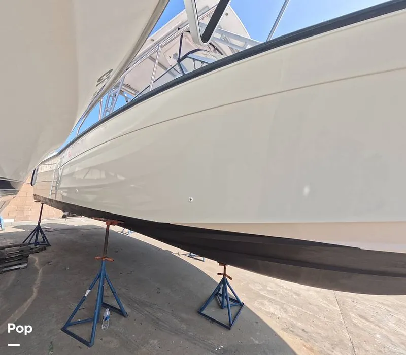 Slide: The Image of Grady-White Marlin 300 1996 - 15645422